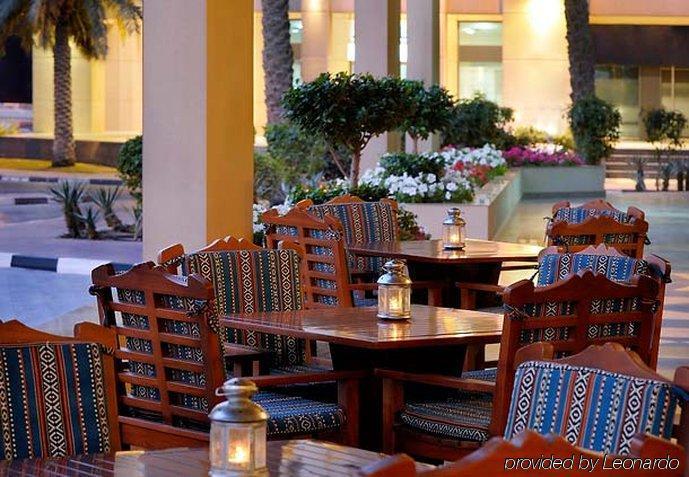 Marriott Executive Apartments Dubai Creek Restaurant photo